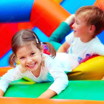 Crisfield Children playing